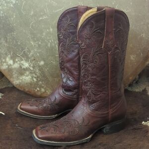 CAVENDER'S #0320 Brown leather floral embroidered cowgirl rodeo boots sz 9B EUC